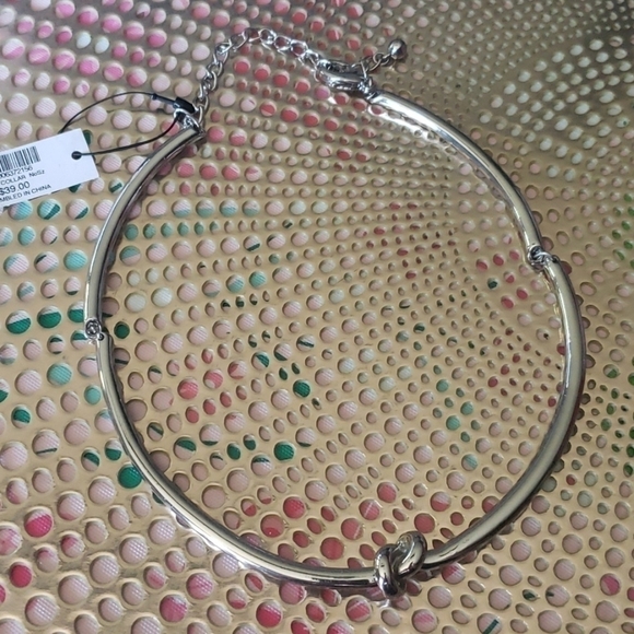 𝅺kathy collar Knot silver nacklace. NWT - Picture 1 of 9